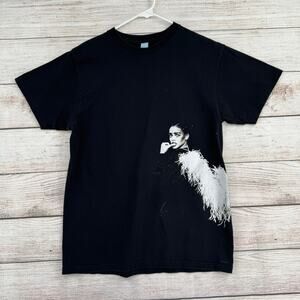 Rihanna 2016 ANTI Tour Concert T-Shirt Adult Size Medium Black North American
